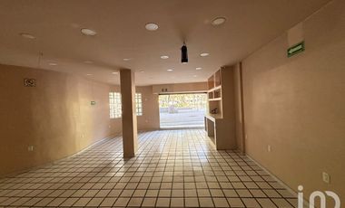 Se renta local comercial en Insurgentes Sur  Glorieta Chilpancingo  Roma Sur