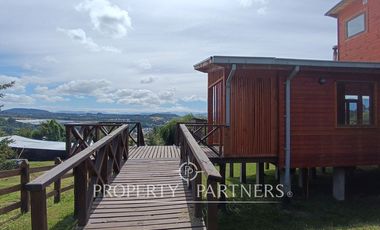 Casa con vista al volcán a pasos del centro de Panguipulli