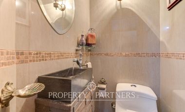 Amplia casa remodelada en venta cercana a metro Inés de Suárez, Providencia