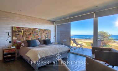 Pichilemu, Espectacular Casa en Primera línea