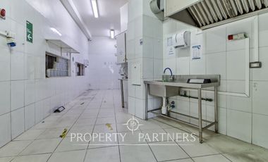 Arriendo de hotel equipado de 6 niveles con 21 departamentos, llegar e instalarse