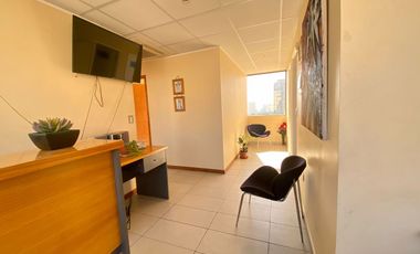 Venta oficina de 4 privados en Parque Brasil
