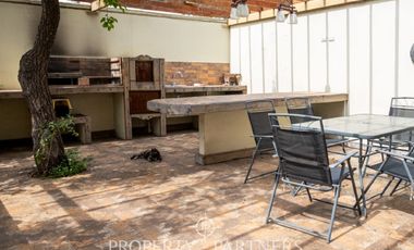 Moderna Casa en Santa Teresa