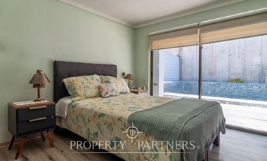 Alto Macul , Moderna , excelente ubicacion, sector cordillerano , totalmente remodelada y espaciosa .