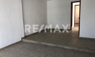 CASA EN VENTA EN TOLUCA - (3)