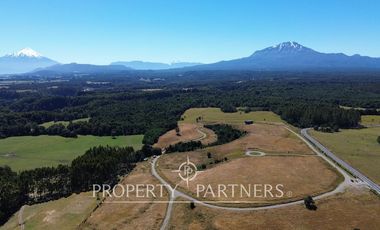 Exclusivas parcelas a 10 km de Puerto Varas con vista al lago Llanquihue y los volcanes
