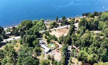 Hermosa parcela con casa y 4 cabañas orilla ruta