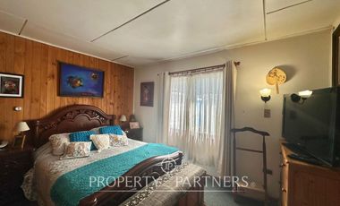 Hermosa parcela con casa y 4 cabañas orilla ruta