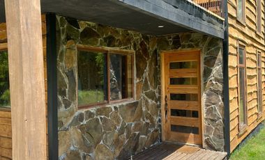 Parcela con Casa y Bosque en Panguipulli Ñancul, a minutos de lindas Playas.
