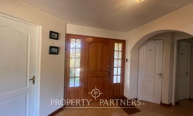 Hermosa parcela con casa estilo español en Huertos de Chile, Santo Domingo.