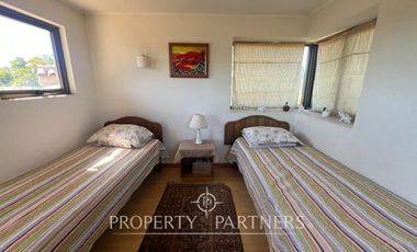 Hermosa parcela con casa estilo español en Huertos de Chile, Santo Domingo.