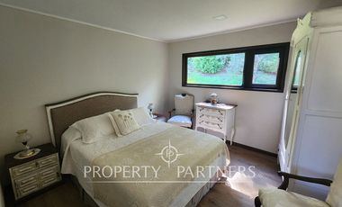 Linda y moderna casa en condominio a orillas del Río Cruces