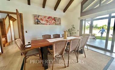 Se vende hermosa casa en parcela de 5.000 mts2 con recepción municipal