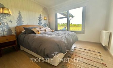 Se vende hermosa casa en parcela de 5.000 mts2 con recepción municipal