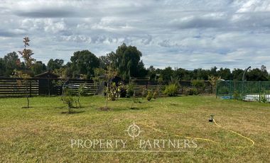 Se vende hermosa casa en parcela de 5.000 mts2 con recepción municipal