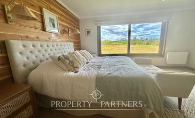 Se vende hermosa casa en parcela de 5.000 mts2 con recepción municipal