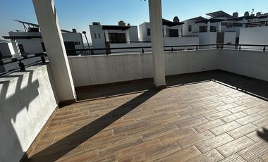 Casas de 3 niveles con excelente ubicación en Escobedo Nuevo león - Modelo Britania