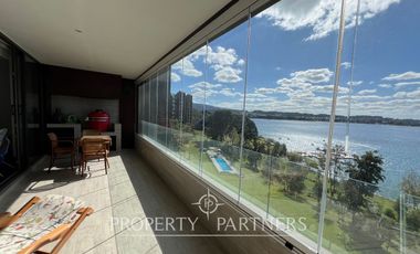 Lindo departamento de tres dormitorios primera linea Condominio Nueva Puntilla.