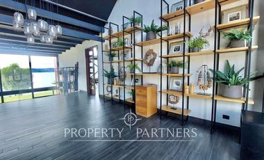 Lindo departamento de tres dormitorios primera linea Condominio Nueva Puntilla.