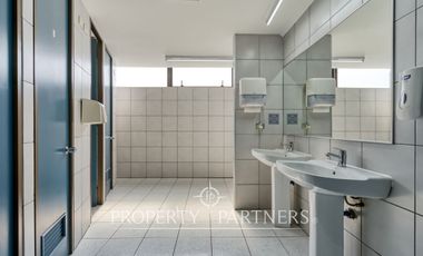 Espectacular Edificio Corporativo en Las Condes (74,9 UF/m2)