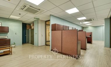 Espectacular Edificio Corporativo en Las Condes (74,9 UF/m2)