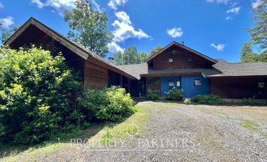 Linda casa Familiar en condominio a 5 minutos de Villarrica