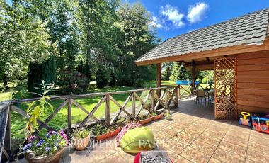 Linda casa Familiar en condominio a 5 minutos de Villarrica