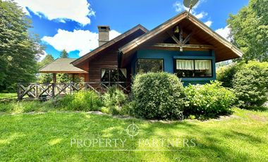 Linda casa Familiar en condominio a 5 minutos de Villarrica