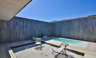 Exclusiva Casa en  de Agua Dulce, Huentelauquen.