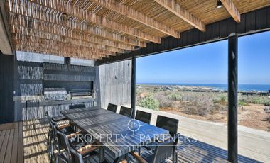 Exclusiva Casa en  de Agua Dulce, Huentelauquen.