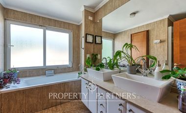 Cómoda casa en condominio, El Arrayán