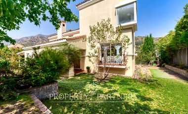 Cómoda casa en condominio, El Arrayán