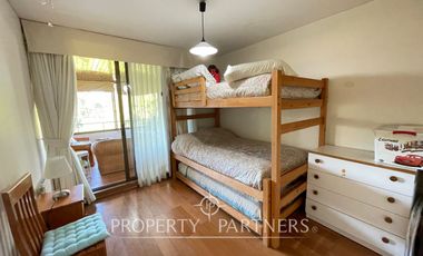 Departamento con vista a cancha