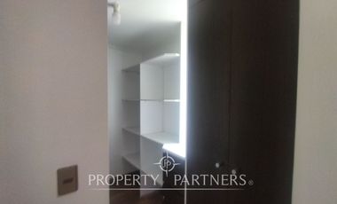 Estupenda y amplia Casa en Santa Marta de Huechuraba