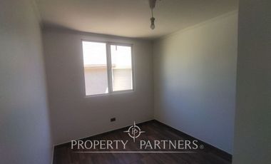 Estupenda y amplia Casa en Santa Marta de Huechuraba