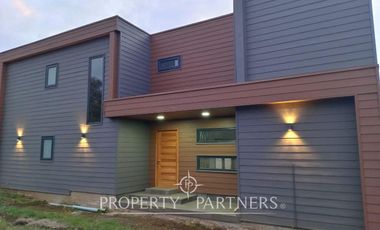 Linda casa en condominio