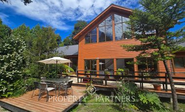 Espectacular casa de 240 m2 en venta a 20 minutos del centro de Puerto Varas