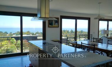 Pichilemu, Casa en Condominio con Increible Vista