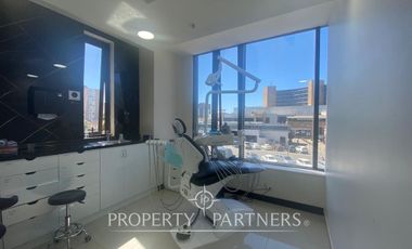 Preciosa oficina en venta con arriendo vigente
