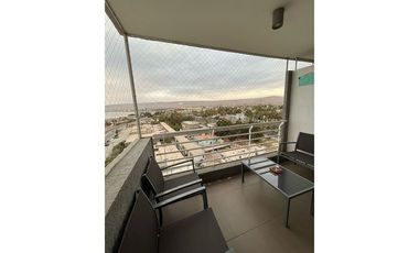 ¡Moderno Dept. en Arica frente al mar y casino!
