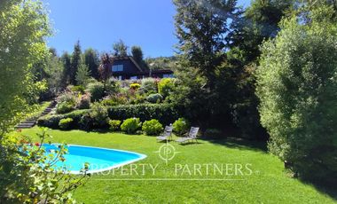 Hermosa casa con vista lago Calafquen - Lican Ray