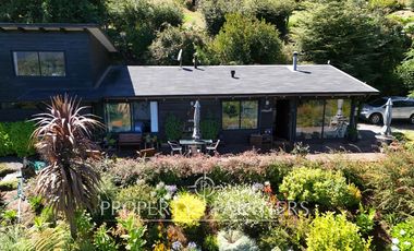 Hermosa casa con vista lago Calafquen - Lican Ray