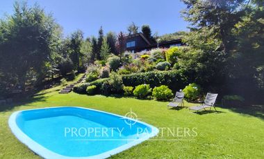 Hermosa casa con vista lago Calafquen - Lican Ray