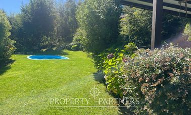 Hermosa casa con vista lago Calafquen - Lican Ray
