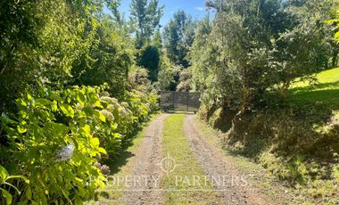 Hermosa casa con vista lago Calafquen - Lican Ray