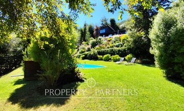 Hermosa casa con vista lago Calafquen - Lican Ray