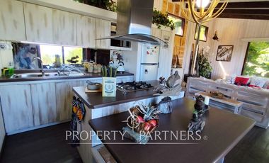 Hermosa casa con vista lago Calafquen - Lican Ray