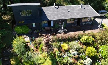 Hermosa casa con vista lago Calafquen - Lican Ray