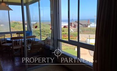 Departamento en primera línea con vista privilegiada al mar