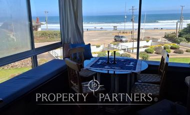 Departamento en primera línea con vista privilegiada al mar
